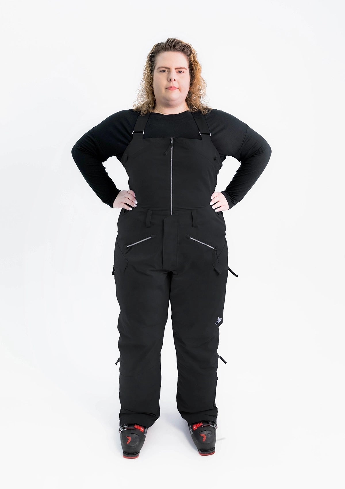 Mila Short Bib Pant
