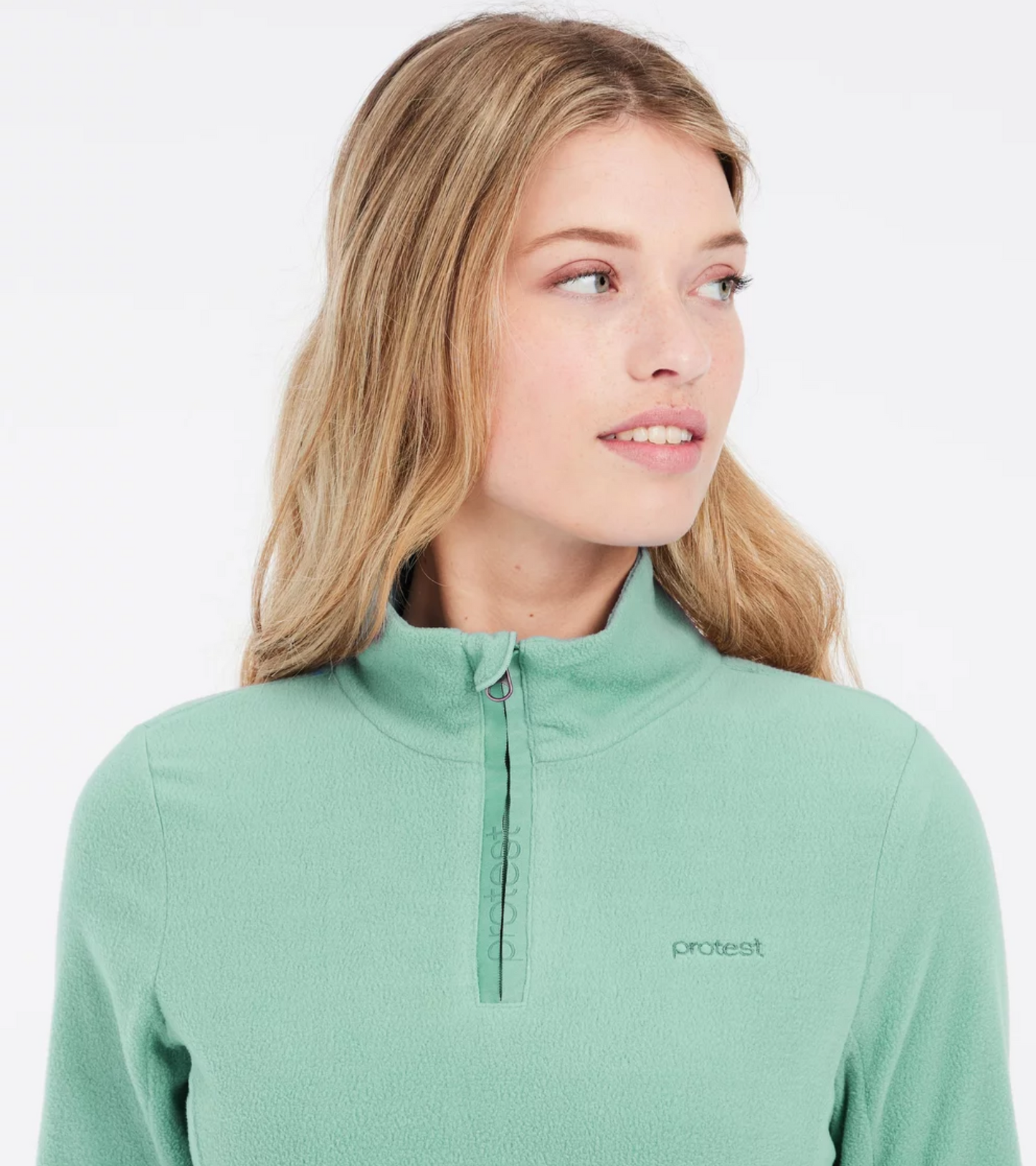 Protest Mutez 1/4 Zip Top