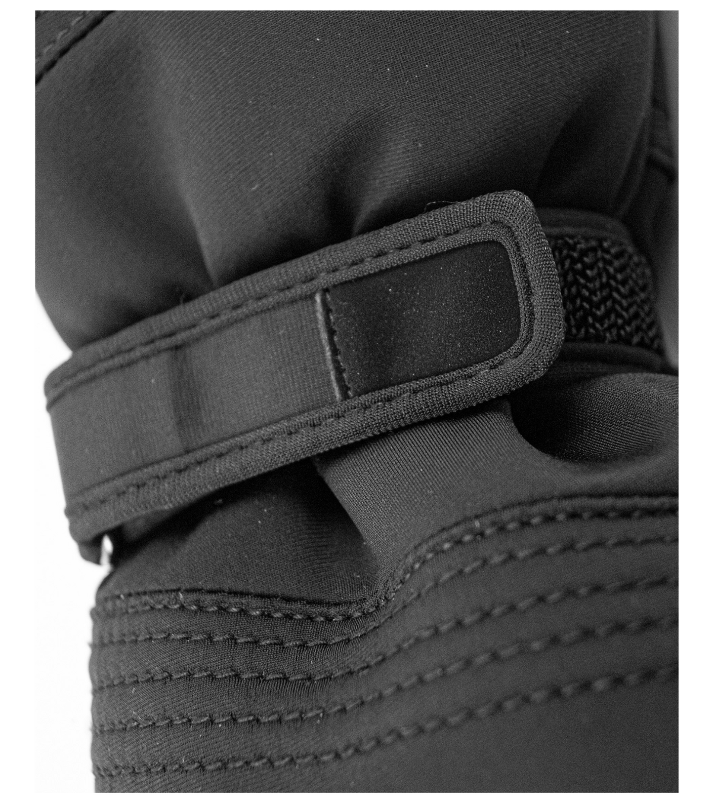 Charlotte R-Tex Mitts